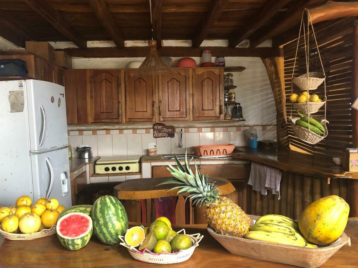 Hostal Rutamar Каноа Екстер'єр фото